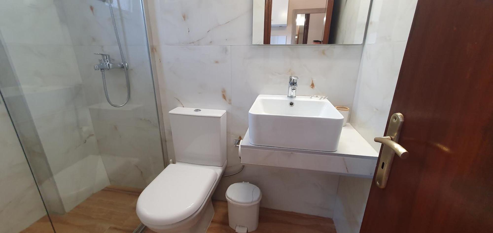 פאלאוקסטריצה Phivos Hotel מראה חיצוני תמונה